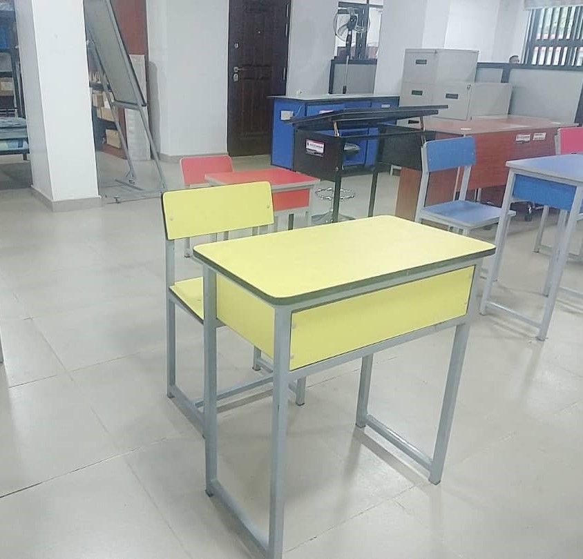 Single Classroom Table with Chair - BFM001C